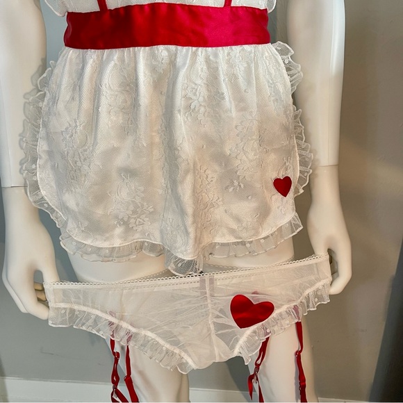 34C/S VS Victoria’s Secret Sexy Nurse Apron Costume garter lingerie white red - Picture 8 of 16